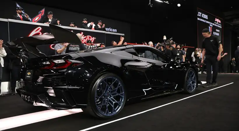 Primer Corvette ZR1 2025 de producción se subasta en 76 millones de pesos