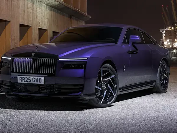 rolls-royce-black-badge-spectre-electrico