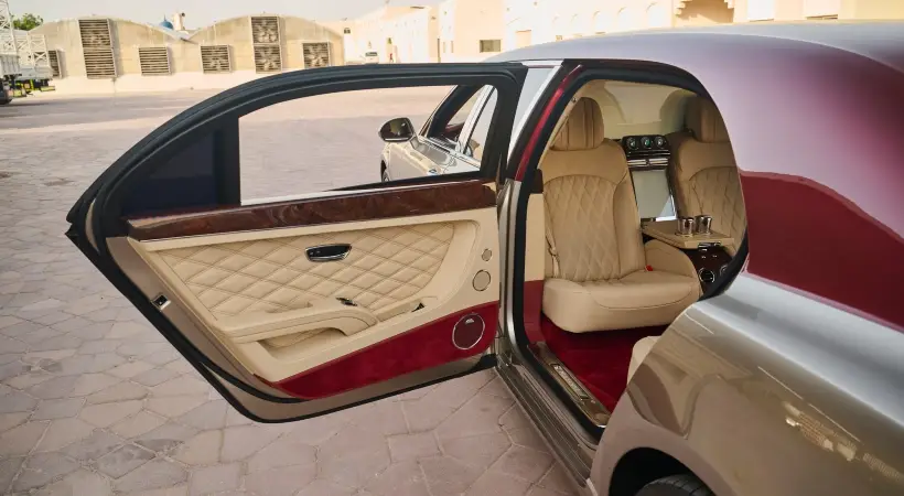 bentley-mulsanne-grand-limousine-2016-subasta